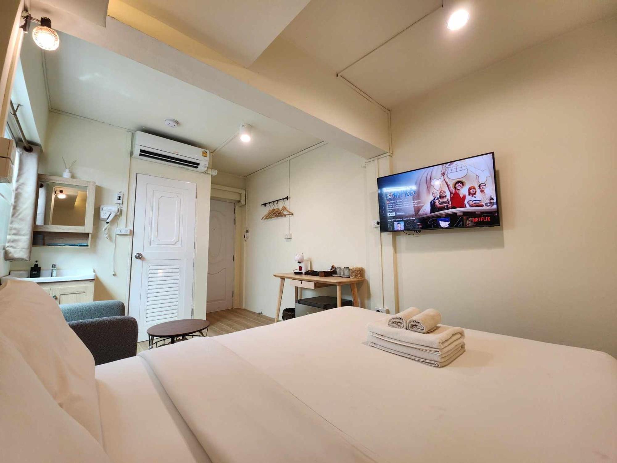 Canal View Lo-Ha Guest House, Contactless Check-In Bangkok Eksteriør billede