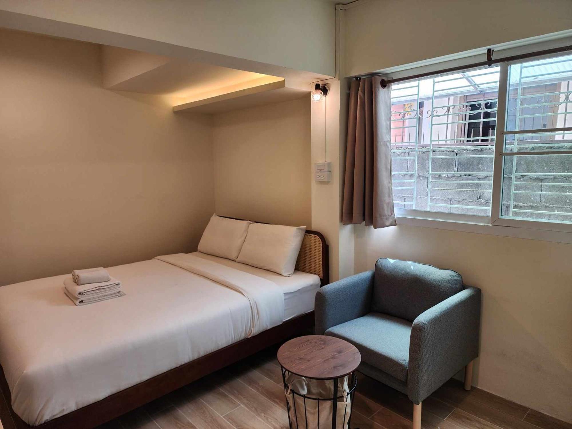 Canal View Lo-Ha Guest House, Contactless Check-In Bangkok Eksteriør billede